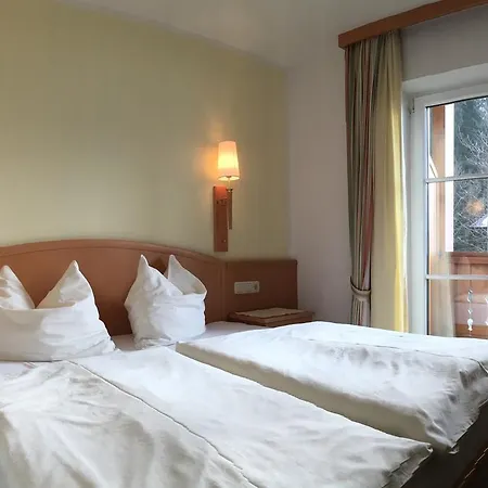 Botenwirt Pensión 3*